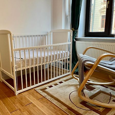 Chira Chiralina Classic Apartment Brăila エクステリア 写真