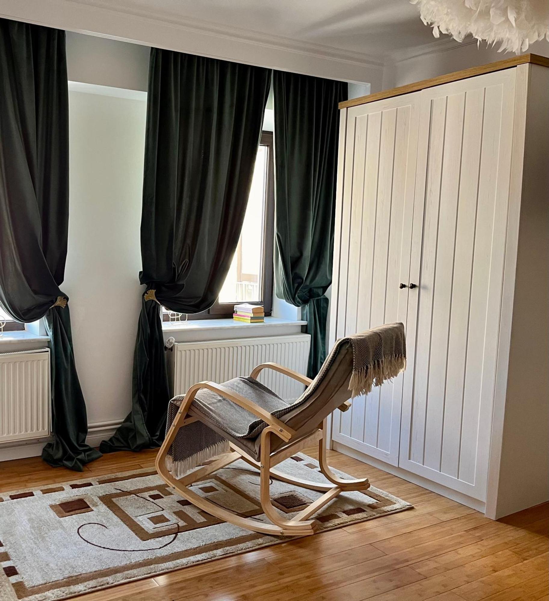 Chira Chiralina Classic Apartment Brăila エクステリア 写真